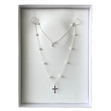 Cargar imagen en el visor de la galería, Mi Collar Cruz Chunky Perlada