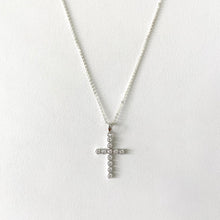 Cargar imagen en el visor de la galería, Mi Collar Cruz Pave