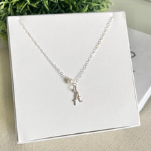 Cargar imagen en el visor de la galería, Mi Collar Dije Letra Cursiva