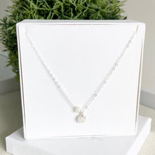 Cargar imagen en el visor de la galería, Mi Collar Huella Estampada