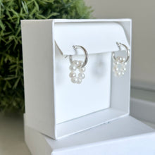 Cargar imagen en el visor de la galería, Mi Arete Hoop on Hoops Perla Redonda