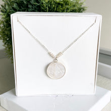 Cargar imagen en el visor de la galería, Mi Collar San Benito Madre Perla Perlado