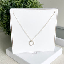 Cargar imagen en el visor de la galería, Mi Collar Sin Fin Delicado