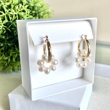 Cargar imagen en el visor de la galería, Mi Arete Hoop On Hoop Grande GF