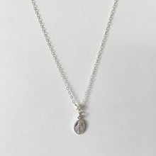 Cargar imagen en el visor de la galería, Mi Collar Medalla Milagrosa Perlada