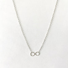 Cargar imagen en el visor de la galería, Mi Collar Infinito Central