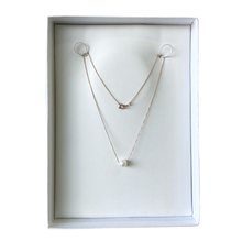 Cargar imagen en el visor de la galería, Mi Collar Rose Perla Solitaria GF