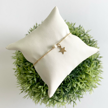 Cargar imagen en el visor de la galería, Mi Pulsera Estrella Perlada GF