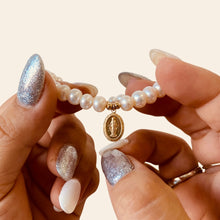 Cargar imagen en el visor de la galería, Mi Pulsera Virgen GF
