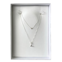 Cargar imagen en el visor de la galería, Mi Collar Mariposa Perlado