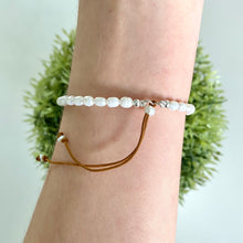 Cargar imagen en el visor de la galería, Mi Pulsera Perlada Ajustable Pirita