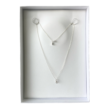 Cargar imagen en el visor de la galería, Mi Collar Silueta de Amor