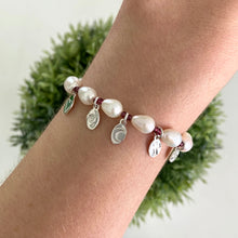 Cargar imagen en el visor de la galería, Mi Pulsera Deseos Para Mamá Granate