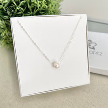 Cargar imagen en el visor de la galería, Mi Collar Perla Solitaria