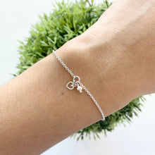 Cargar imagen en el visor de la galería, Mi Pulsera Corazon Silueta