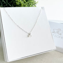 Cargar imagen en el visor de la galería, Mi Collar Silueta de Amor