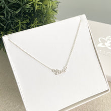 Cargar imagen en el visor de la galería, Mi Collar Love