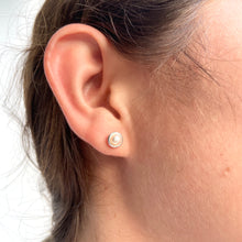 Cargar imagen en el visor de la galería, Mi Arete Nido Mini