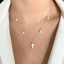 Cargar imagen en el visor de la galería, Mi Collar Fe Cruz Madre Perla