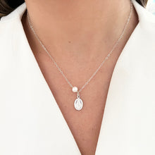 Cargar imagen en el visor de la galería, Mi Collar Medalla Milagrosa Perlada