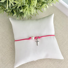 Cargar imagen en el visor de la galería, Mi Pulsera Cruz Perlada Tonos