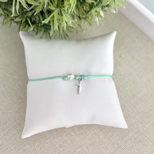 Cargar imagen en el visor de la galería, Mi Pulsera Cruz Perlada Tonos