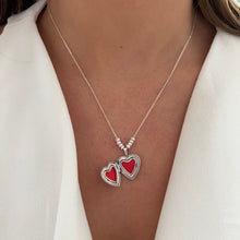 Cargar imagen en el visor de la galería, Mi Collar Dije Relicario Corazón Perlado