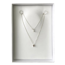 Cargar imagen en el visor de la galería, Mi Collar Cruz Cubo
