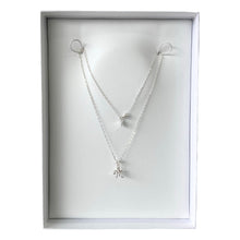 Cargar imagen en el visor de la galería, Mi Collar Dije Letra Cursiva
