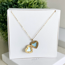 Cargar imagen en el visor de la galería, Mi Collar Dije Corazón Relicario GF
