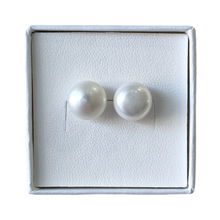 Cargar imagen en el visor de la galería, My Pearled Stud 10 Earrings
