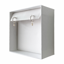 Cargar imagen en el visor de la galería, Mi Arete Ariana Perla Mini
