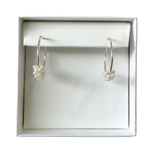 Cargar imagen en el visor de la galería, Mi Arete Daisy
