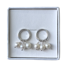 Cargar imagen en el visor de la galería, Mi Arete Sin Fin Triple
