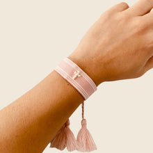 Cargar imagen en el visor de la galería, Mi Pulsera Cruz Èclat
