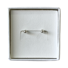 Cargar imagen en el visor de la galería, Mi Bolita Plateada Stud 3mm
